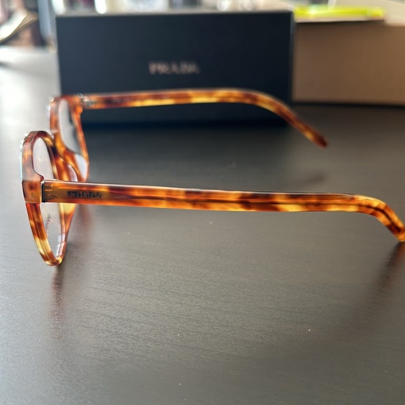 PRADA eyeglasses Light Havana - Picture 9 of 9
